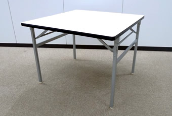 会議用テーブル 天板：ホワイト(W900×D900×H700)